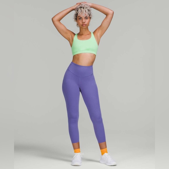 Lululemon Base Pace High-Rise Running Tight 25"
Charged Indigo sz 6- athleisure - Picture 3 of 12